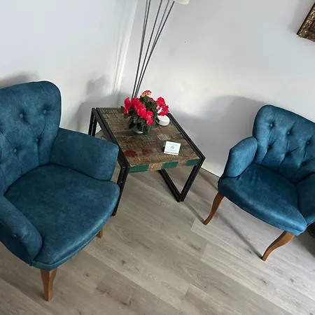 Hummelglueck - Mit Terrasse In 30 Min In Hh Apartman